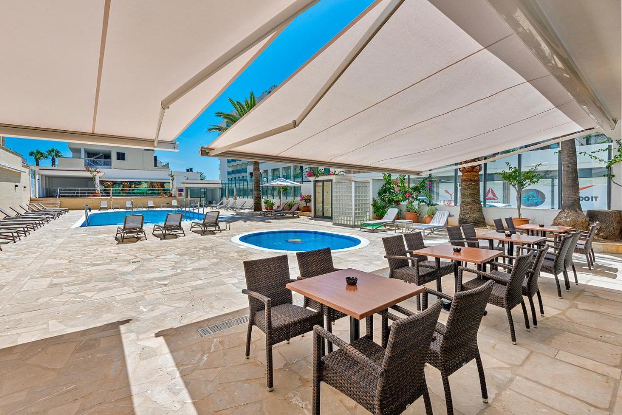 קאלה מילור Hotel Biniamar מראה חיצוני תמונה