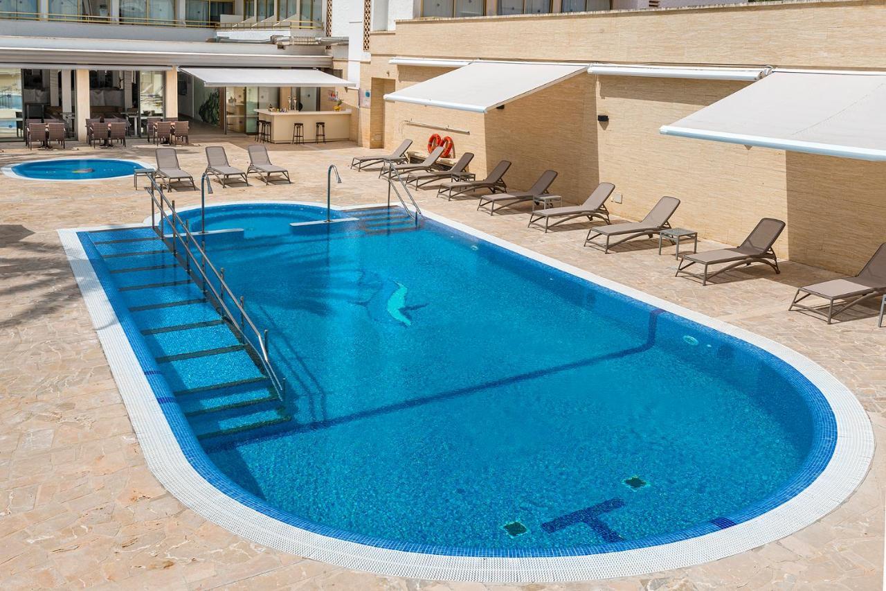 קאלה מילור Hotel Biniamar מראה חיצוני תמונה