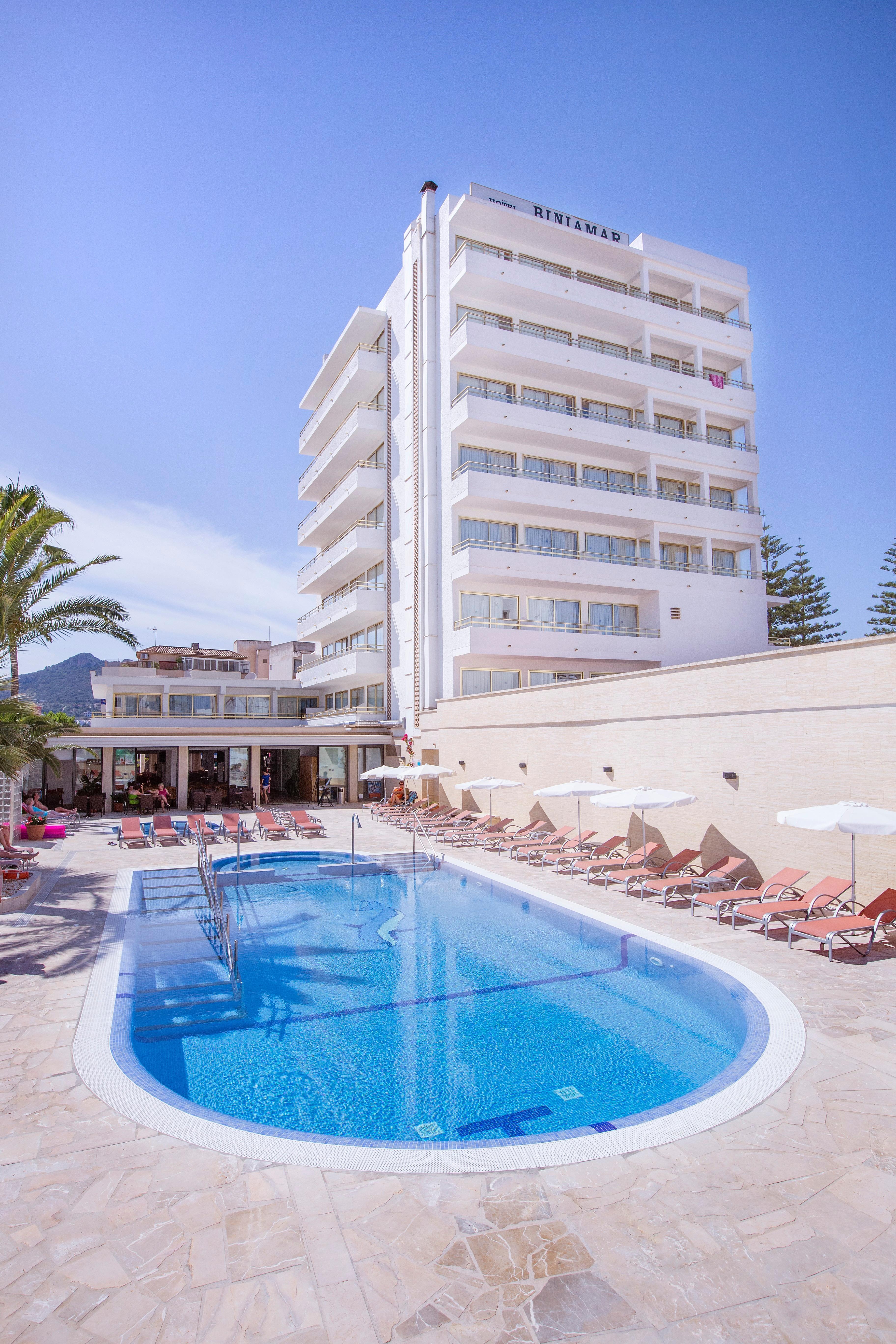 קאלה מילור Hotel Biniamar מראה חיצוני תמונה