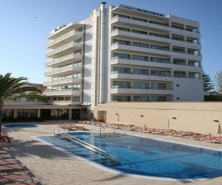 קאלה מילור Hotel Biniamar מראה חיצוני תמונה